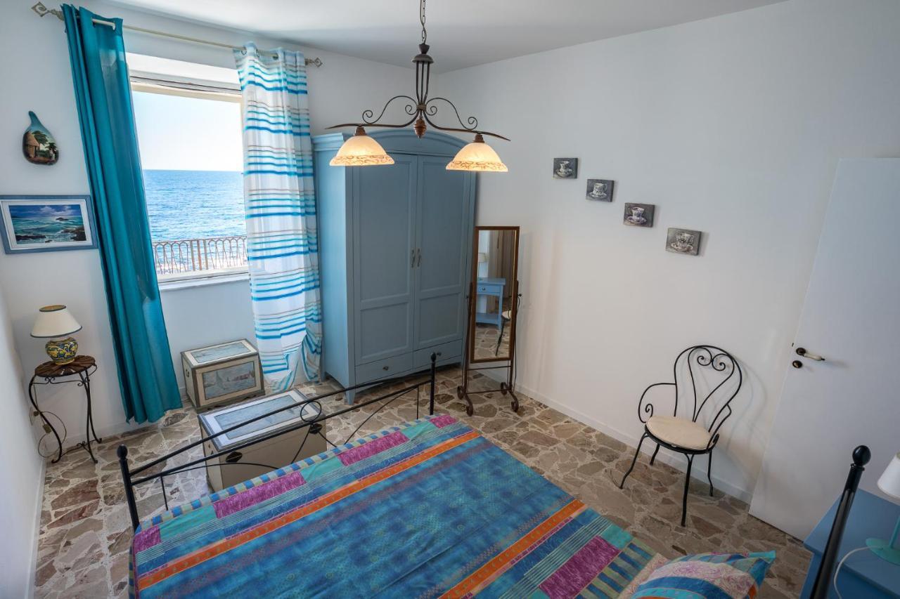 Maniace Sea View Apartment By Ortigia Apartments Syracuse Eksteriør bilde